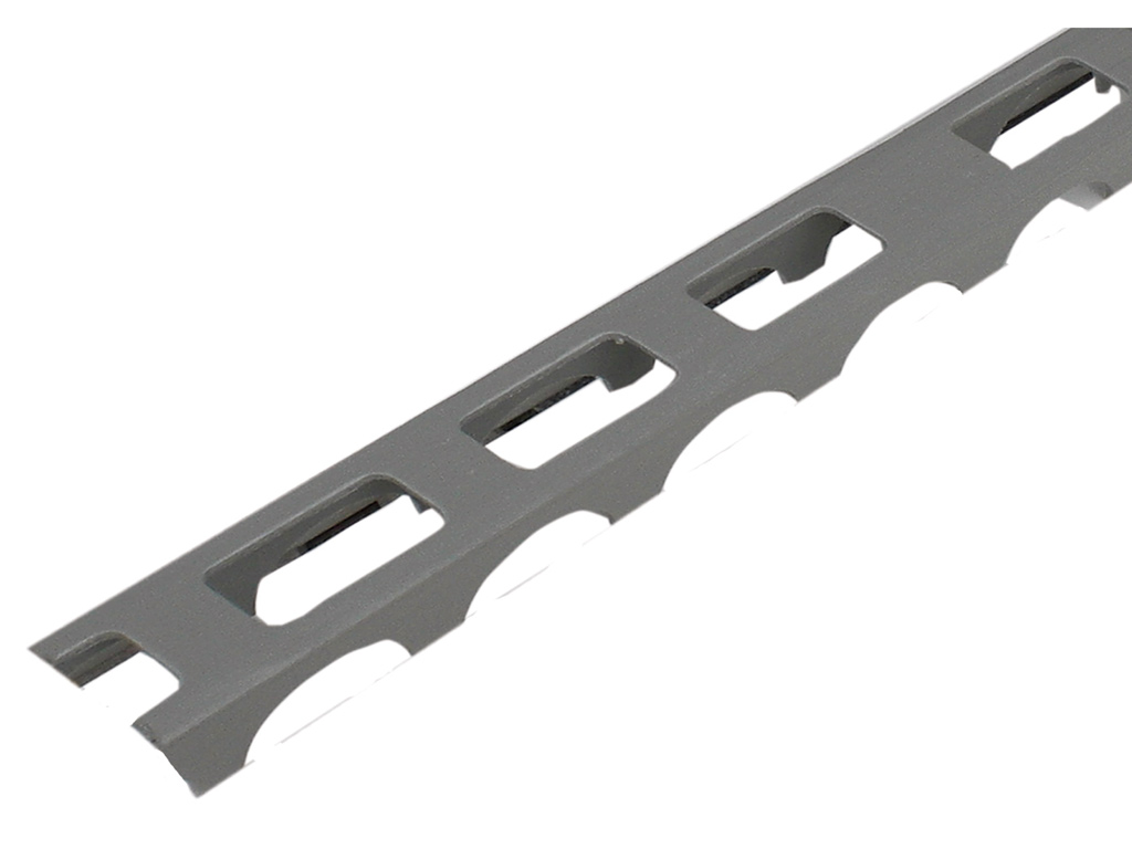 Drunterleiste mit Aussparung